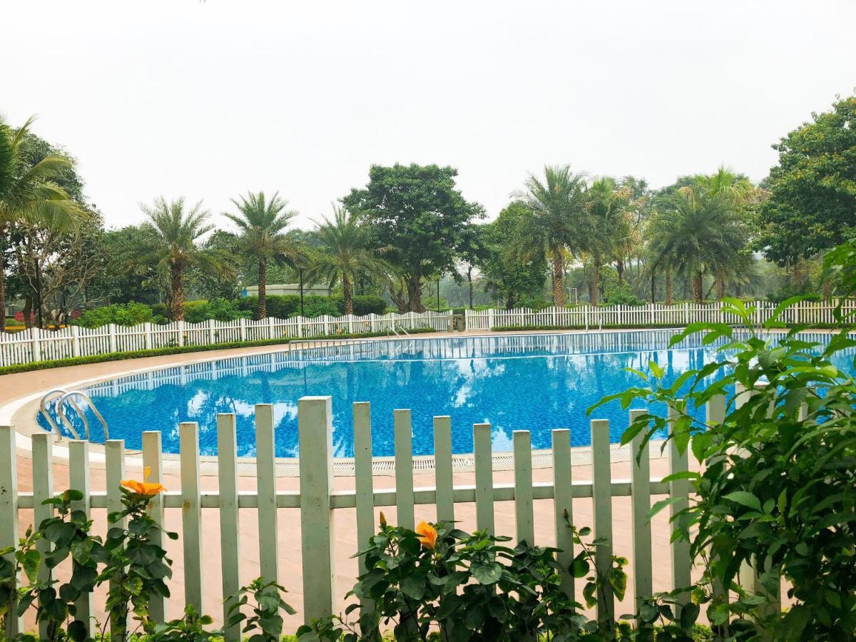 Rosee House -Luxury Apartment In Vinhomes Greenbay Hanoi Eksteriør bilde