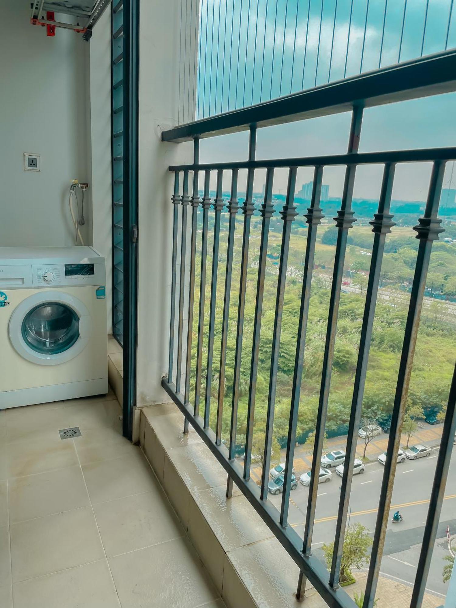 Rosee House -Luxury Apartment In Vinhomes Greenbay Hanoi Eksteriør bilde